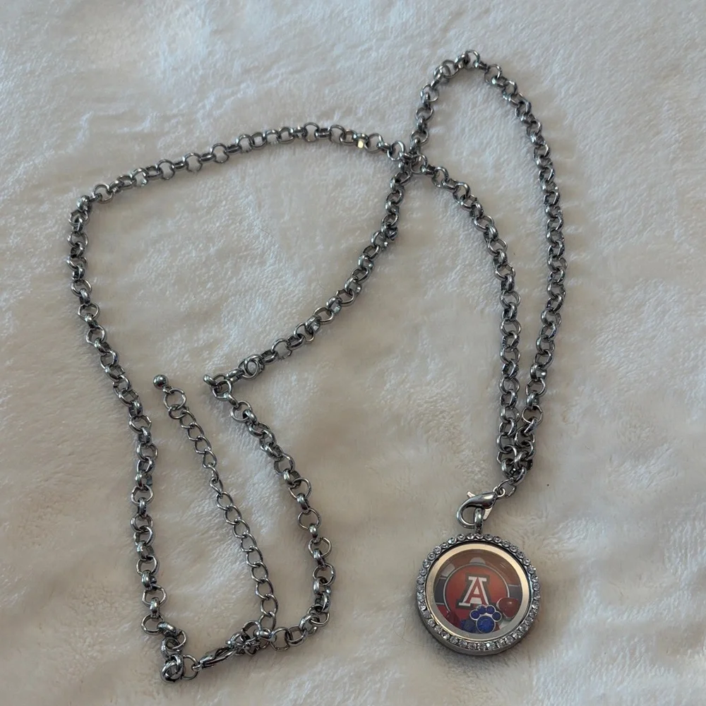 Elegant University of Arizona UofA Floating Locket Silver Red Necklace - Go Cats
